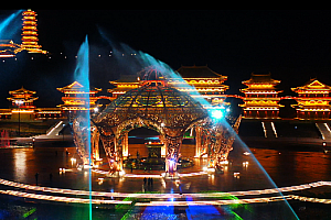 4K忻州市繁峙县憨山文化旅游景区夜景视频素材