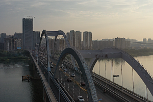 4K株洲城市建设城市风光芦淞大桥湘江视频素材