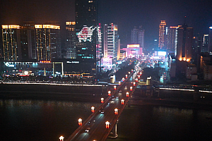 4K株洲城市建设城市风光夜色中湘江倒影灯光车流视频素材